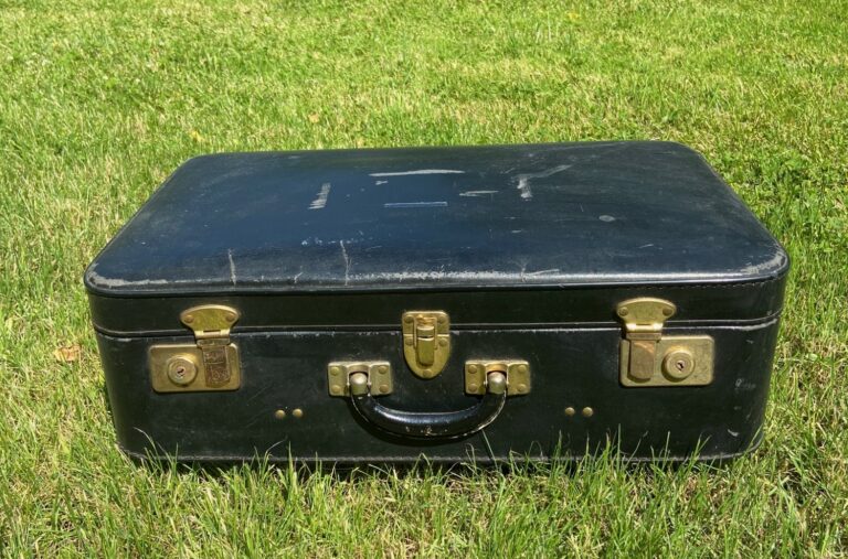 Location valise ancienne